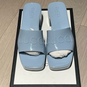 ❌SOLD❌ Gucci Rubber Platform Slide Sandals